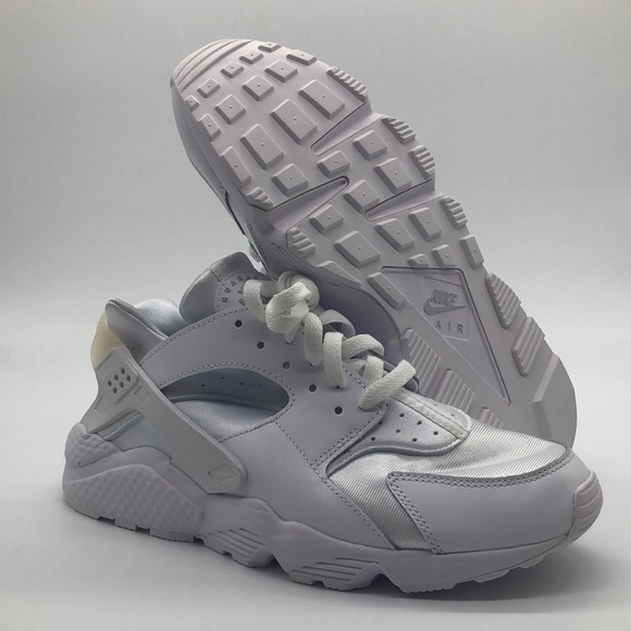 Nike Air Huarache Triple White 2021 DD1068-102 USED Worn Once Sz 10.5 - Picture 1 of 13